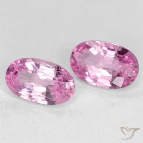 Shop natural 0.56ct ミディアムパープル サファイア gems, 楕円形, from タンザニア at GemSelect. In stock, global shipping!