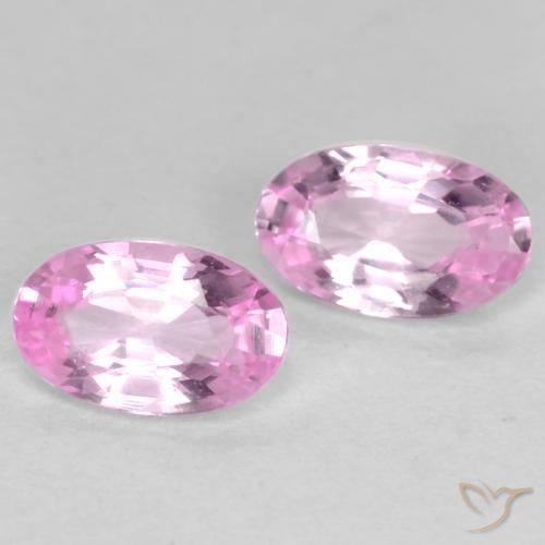 Shop natural 0.51ct ミディアムパープル サファイア gems, 楕円形, from タンザニア at GemSelect. In stock, global shipping!