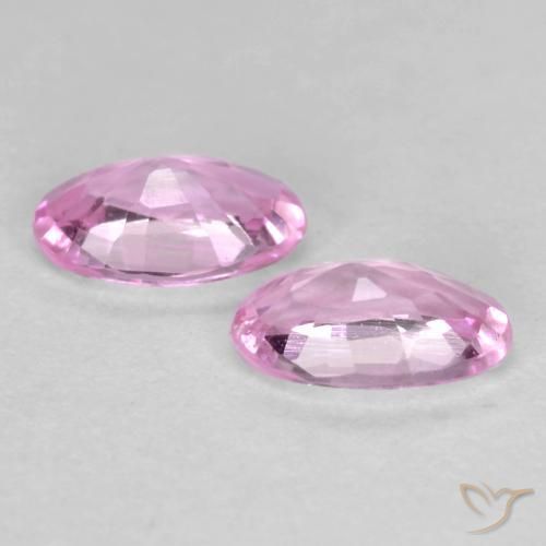 Shop natural 0.51ct ミディアムパープル サファイア gems, 楕円形, from タンザニア at GemSelect. In stock, global shipping!