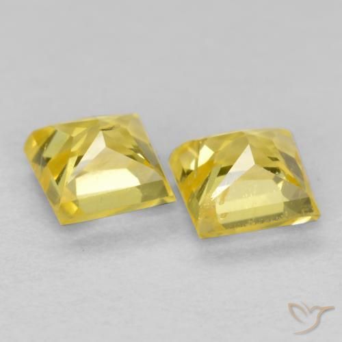 Shop natural 0.52ct トスカーナイエロー サファイア gems, 四角形, from タンザニア at GemSelect. In stock, global shipping!