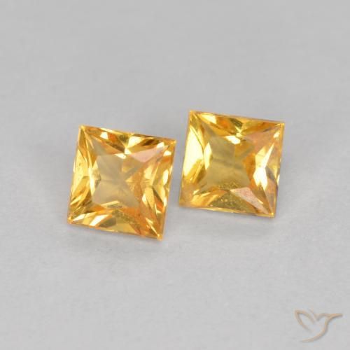 Shop natural 0.52ct オレンジゴールド サファイア gems, 四角形, from タンザニア at GemSelect. In stock, global shipping!