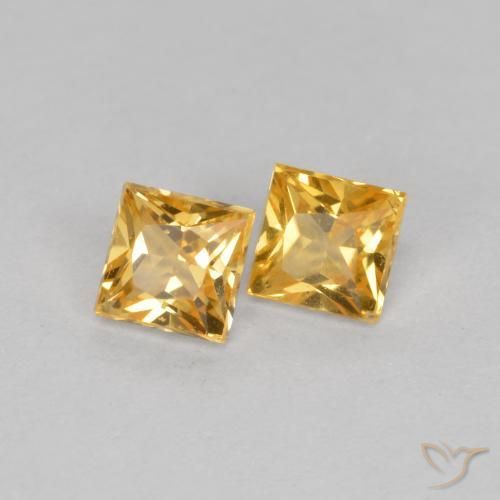 Shop natural 0.53ct オレンジゴールド サファイア gems, 四角形, from タンザニア at GemSelect. In stock, global shipping!