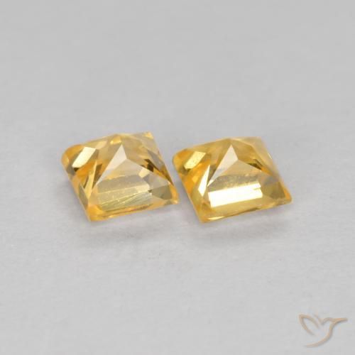Shop natural 0.53ct オレンジゴールド サファイア gems, 四角形, from タンザニア at GemSelect. In stock, global shipping!