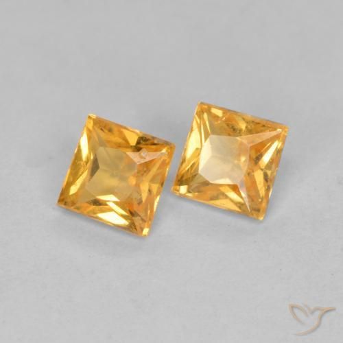 Shop natural 0.52ct ミディアムオレンジ サファイア gems, 四角形, from タンザニア at GemSelect. In stock, global shipping!