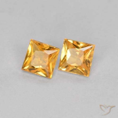 Shop natural 0.45ct オレンジゴールド サファイア gems, 四角形, from タンザニア at GemSelect. In stock, global shipping!