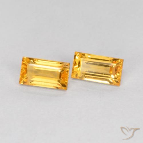 Shop natural 0.52ct 濃いゴールデンオレンジ サファイア gems, バゲット, from タンザニア at GemSelect. In stock, global shipping!