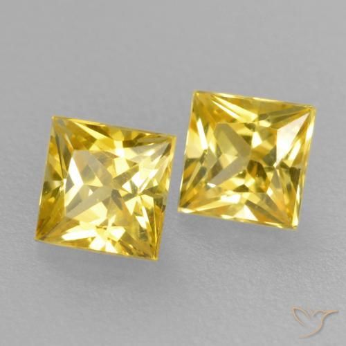 Shop natural 0.47ct ミディアムイエロー サファイア gems, 四角形, from タンザニア at GemSelect. In stock, global shipping!