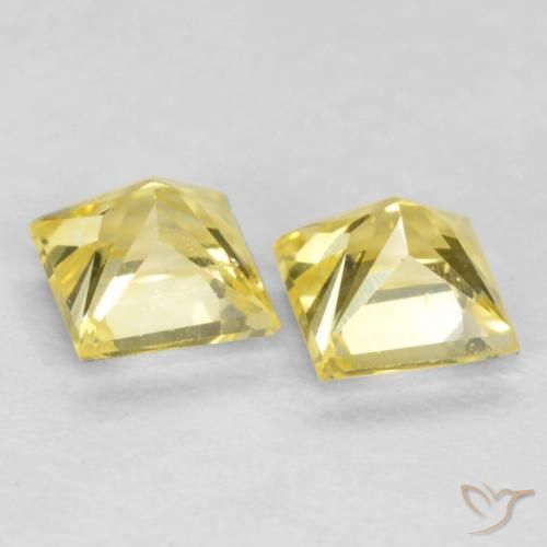 Shop natural 0.54ct トスカーナイエロー サファイア gems, 四角形, from タンザニア at GemSelect. In stock, global shipping!