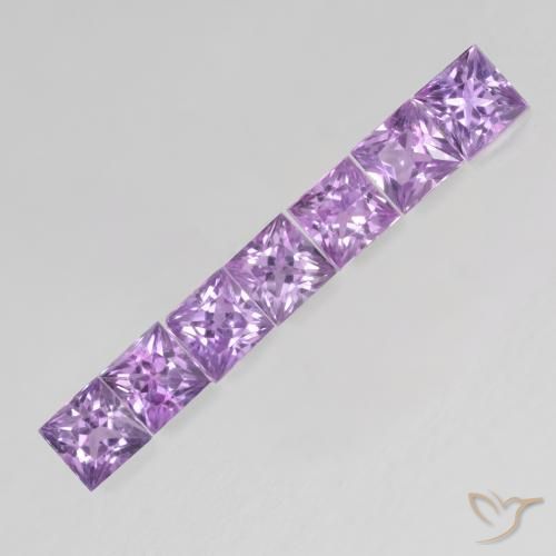 Shop natural 0.85ct ミディアムバイオレット サファイア gems, 四角形, from タンザニア at GemSelect. In stock, global shipping!