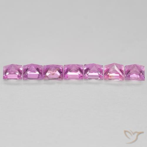 Shop natural 0.64ct ロイヤルパープルピンク サファイア gems, 四角形, from タンザニア at GemSelect. In stock, global shipping!