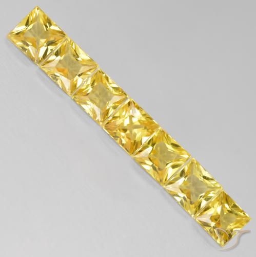 Shop natural 2.33ct ミディアムイエロー サファイア gems, 四角形, from タンザニア at GemSelect. In stock, global shipping!