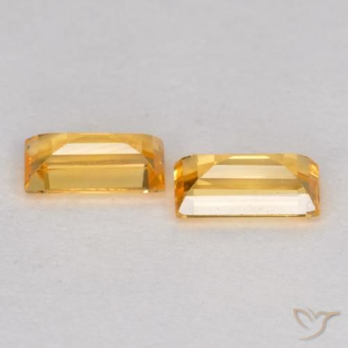 Shop natural 0.44ct ミディアムゴールド サファイア gems, バゲット, from タンザニア at GemSelect. In stock, global shipping!