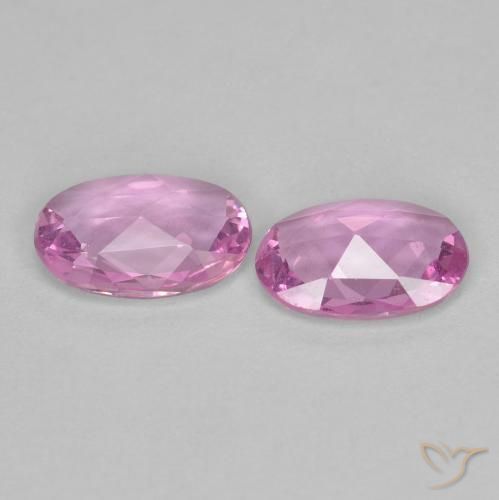 Shop natural 0.73ct ロイヤルパープルピンク サファイア gems, 楕円形, from タンザニア at GemSelect. In stock, global shipping!