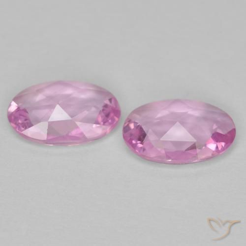 Shop natural 0.72ct 非常に薄いロイヤルパープルピンク サファイア gems, 楕円形, from タンザニア at GemSelect. In stock, global shipping!