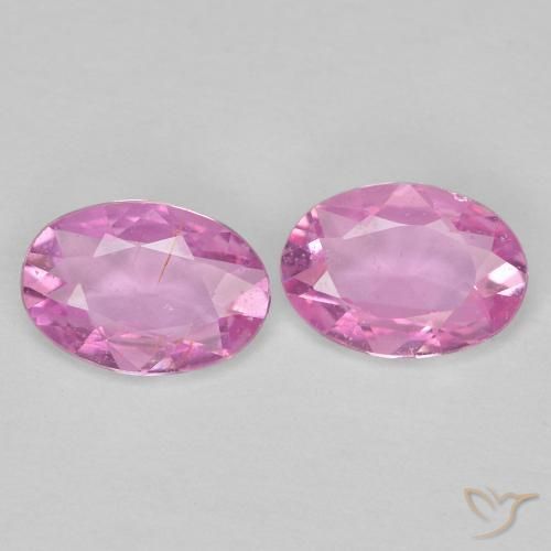 Shop natural 0.76ct 濃い紫 サファイア gems, 楕円形, from タンザニア at GemSelect. In stock, global shipping!