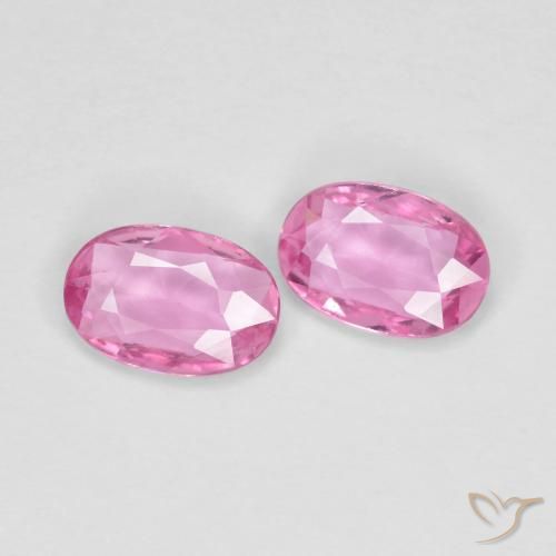 Shop natural 0.90ct ミディアムピンク サファイア gems, 楕円形, from マダガスカル at GemSelect. In stock, global shipping!