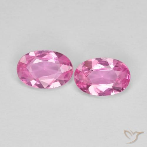 Shop natural 0.85ct 濃いピンク サファイア gems, 楕円形, from マダガスカル at GemSelect. In stock, global shipping!