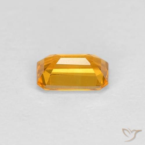 0.38カラットの天然ミディアムオレンジゴールドサファイア、八角形 / エメラルドカット、VVS