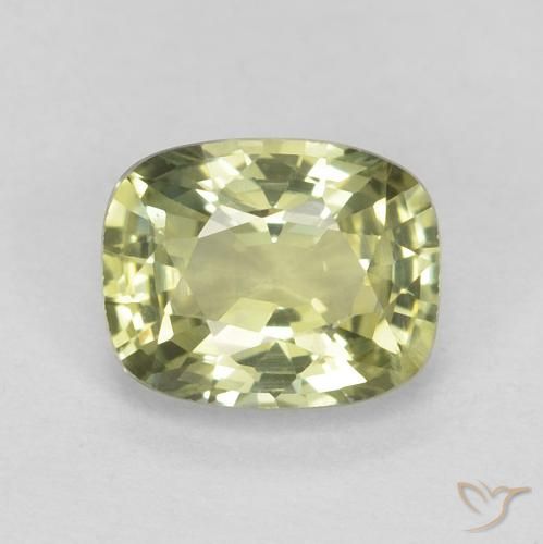 0.67ct 天然 薄いペアーグリーン サファイア, クッション, VVS-VS