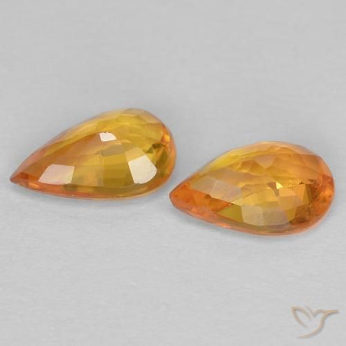 Shop natural 0.90ct ゴールド サファイア gems, 洋梨の形, from タンザニア at GemSelect. In stock, global shipping!