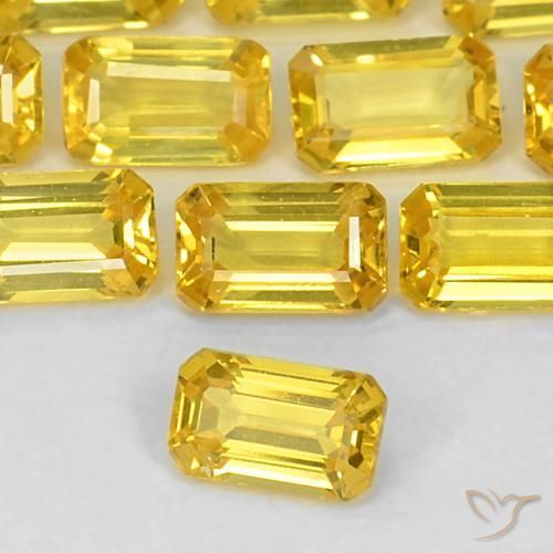 0.41ct 天然 イエロー サファイア, エメラルドカット, VS