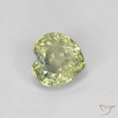 0.57ct 天然 薄いライムグリーン サファイア, 心臓, VS