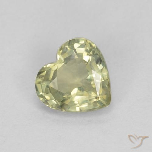 0.45ct 天然 黄みがかったグリーン サファイア, 心臓, VVS-VS