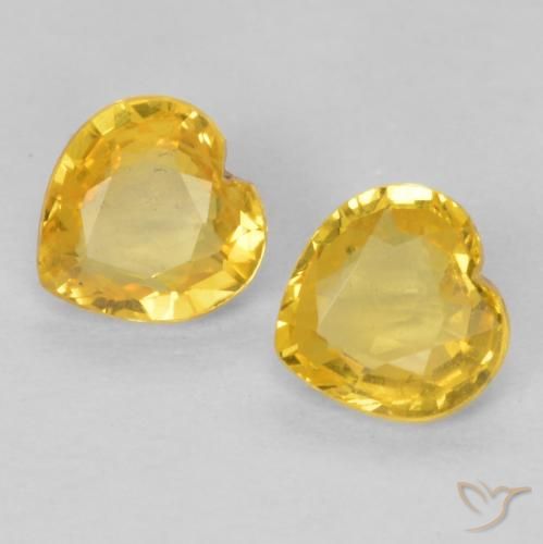 Shop natural 0.78ct ゴールド サファイア gems, 心臓, from タンザニア at GemSelect. In stock, global shipping!
