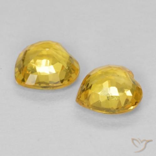 Shop natural 0.78ct ゴールド サファイア gems, 心臓, from タンザニア at GemSelect. In stock, global shipping!