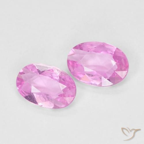 Shop natural 0.72ct パープルピンク サファイア gems, 楕円形, from マダガスカル at GemSelect. In stock, global shipping!