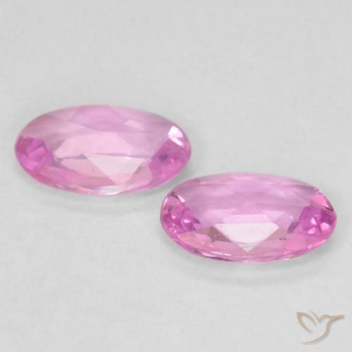 Shop natural 0.66ct ホットピンク サファイア gems, 楕円形, from タンザニア at GemSelect. In stock, global shipping!