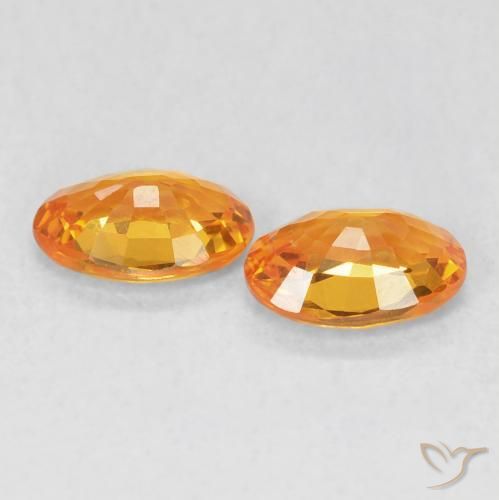 Shop natural 1.12ct 鮮やかなオレンジ サファイア gems, 楕円形, from タンザニア at GemSelect. In stock, global shipping!