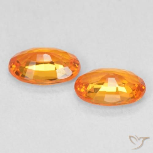 Shop natural 1.12ct 鮮やかなオレンジ サファイア gems, 楕円形, from タンザニア at GemSelect. In stock, global shipping!