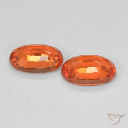 Shop natural 1.20ct ファイアオレンジ サファイア gems, 楕円形, from タンザニア at GemSelect. In stock, global shipping!