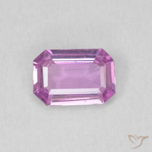 0.52ct 天然 非常に薄いグレープパープル サファイア, エメラルドカット, VVS