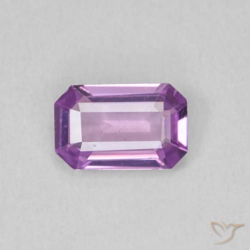 0.57ct 天然 ライトパープル サファイア, エメラルドカット, VVS-VS