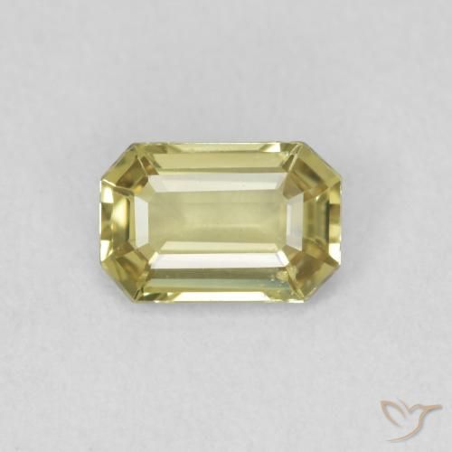 0.70ct 天然 薄いイエロー サファイア, エメラルドカット, VVS