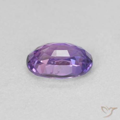 0.65カラットの天然Medium Dark-Purpleサファイア、楕円形、VVS-VS