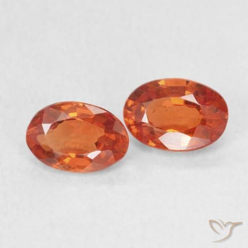 Shop natural 1.15ct 赤みがかったオレンジ サファイア gems, 楕円形, from タンザニア at GemSelect. In stock, global shipping!