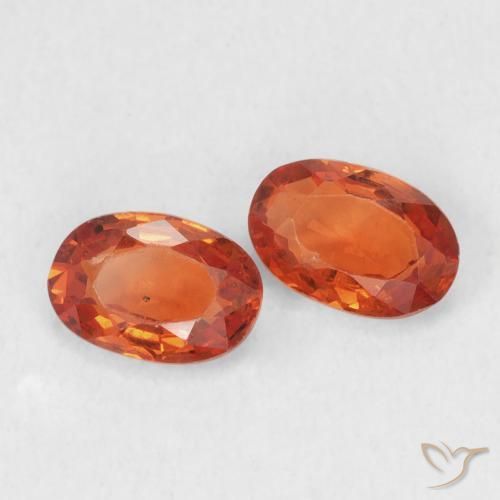 Shop natural 1.18ct アンバーオレンジ サファイア gems, 楕円形, from タンザニア at GemSelect. In stock, global shipping!