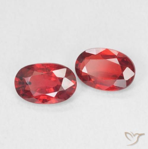 Shop natural 1.06ct ミディアムレッド サファイア gems, 楕円形, from タンザニア at GemSelect. In stock, global shipping!