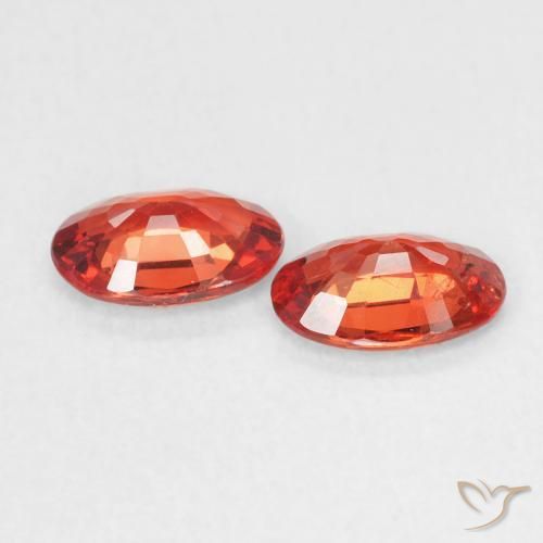Shop natural 0.97ct 明るいクリムゾンレッド サファイア gems, 楕円形, from タンザニア at GemSelect. In stock, global shipping!