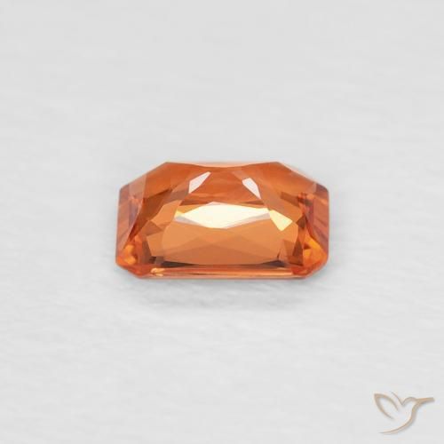 0.42カラットの天然Medium Dark-Orangeサファイア、八角形 / エメラルドカット、VVS
