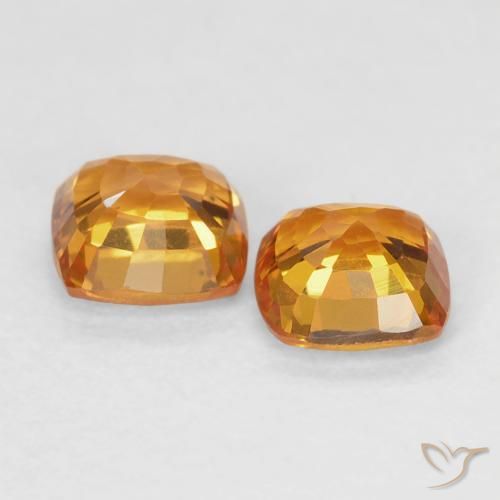Shop natural 1.23ct 鮮やかなオレンジ サファイア gems, クッション, from タンザニア at GemSelect. In stock, global shipping!