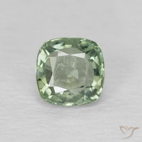 0.65 ct ルース グリーン サファイア、4.7 x 4.7 mm クッションカット、タンザニア産, Photo A