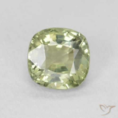 0.65ct 天然 非常に薄いセージグリーン サファイア, クッション, VVS-VS