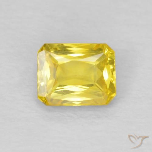 0.53ct 天然 ミディアムイエロー サファイア, エメラルドカット, VS