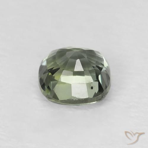 0.64カラットの天然Medium Light-Greenサファイア、クッション、VVS-VS