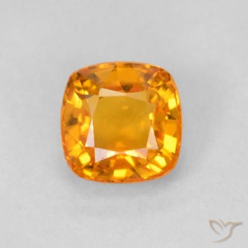 0.65ct 天然 鮮やかなオレンジ サファイア, クッション, VVS