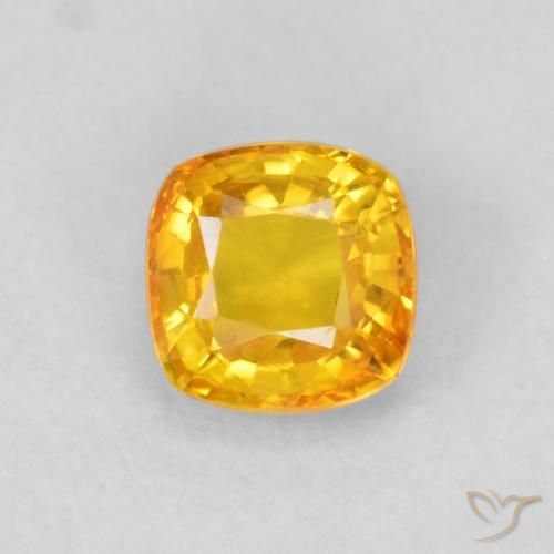 0.65ct 天然 ミディアムゴールデン サファイア, クッション, VVS